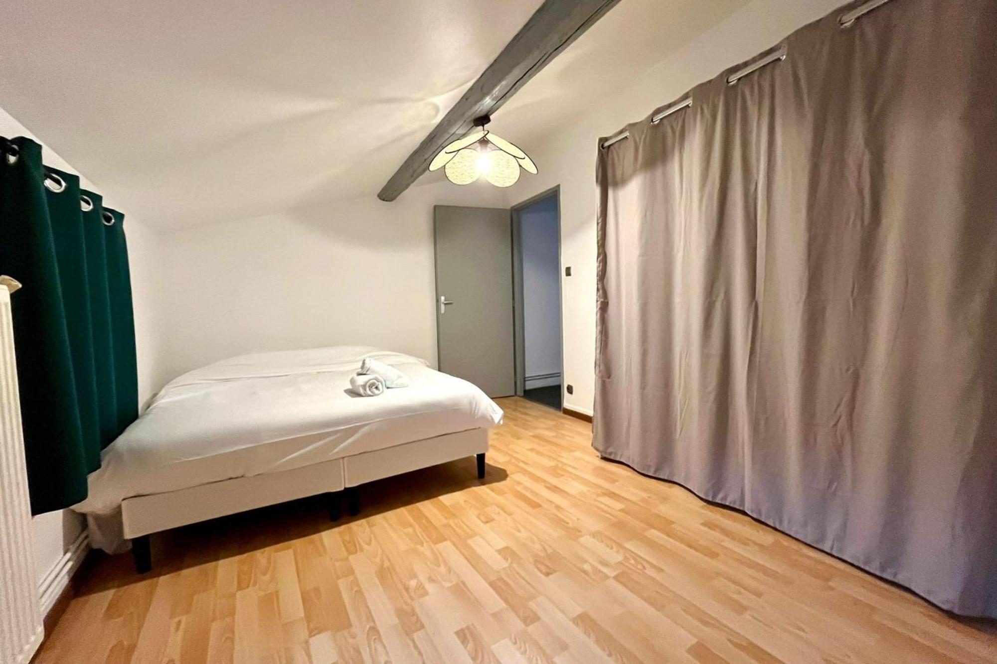Ferienwohnung Le Duplex Des Dames Nancy Exterior foto