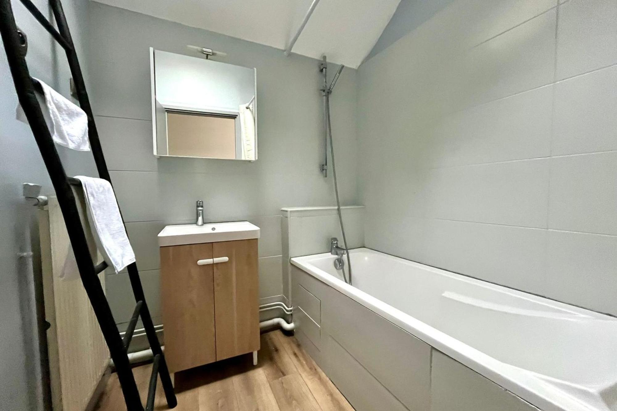 Ferienwohnung Le Duplex Des Dames Nancy Exterior foto